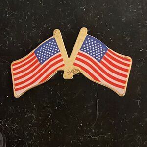 Vintage 1.5” gold tone double U.S. flag hat lapel pin tie tack